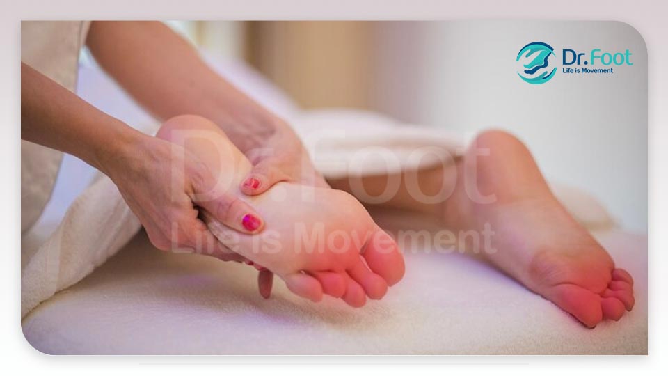 روش های تشخیص علت درد انگشتان پا در طب سنتی